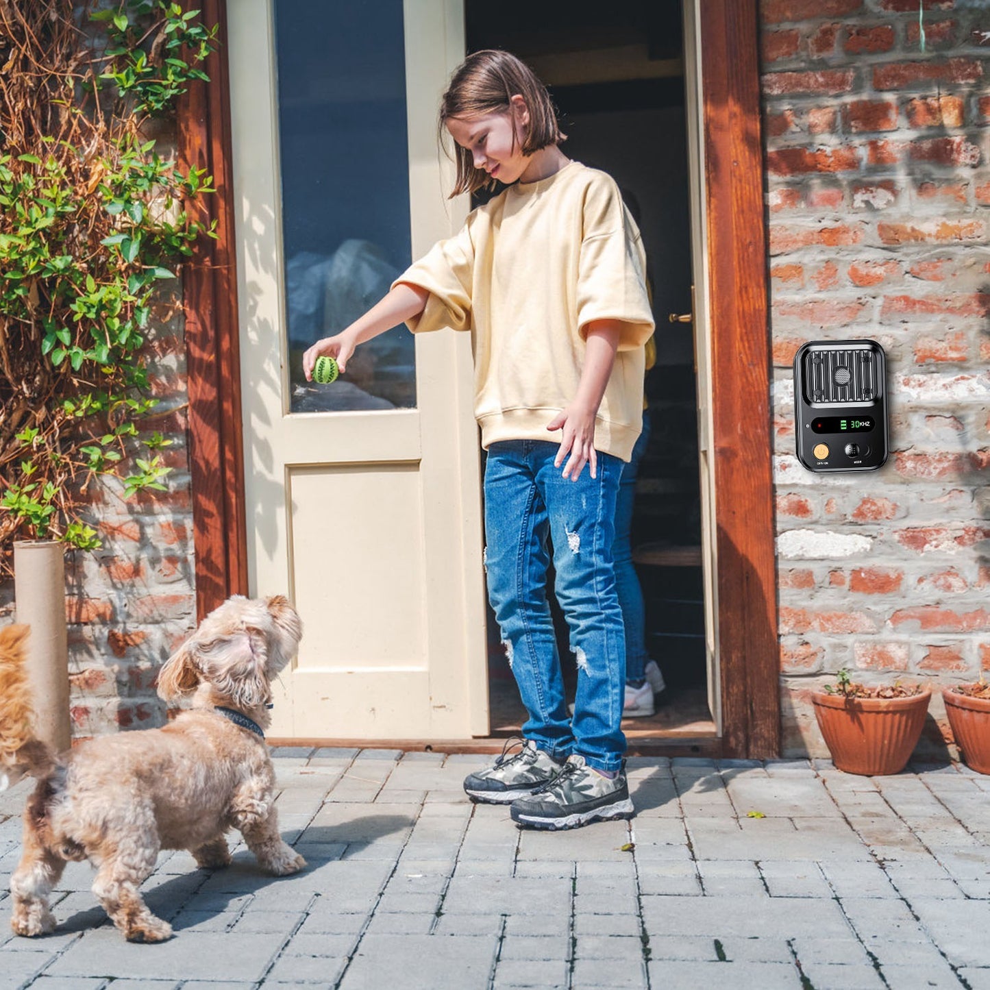 Ultrasonic Anti-Barking Device Rechargeable Auto Dog Bark Control Deterrent Box Training Device IPX4 Waterproof With 3 Frequency Max 32.8Feet Sensing Distance For Most