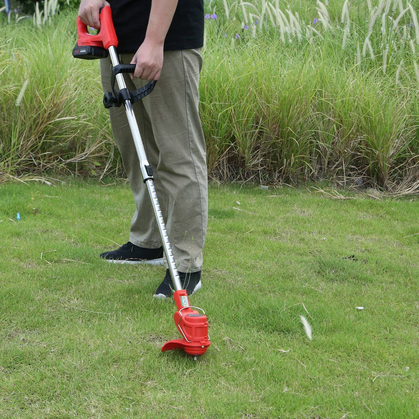 1Set Electric Cordless Grass Trimmer  With 2 Alloy Saw Blades 2 Alloy Blades 10 Plastic Blades 2 Rechargeable Batteries Goggles Gloves Auxiliary Handle Fedex Shipping