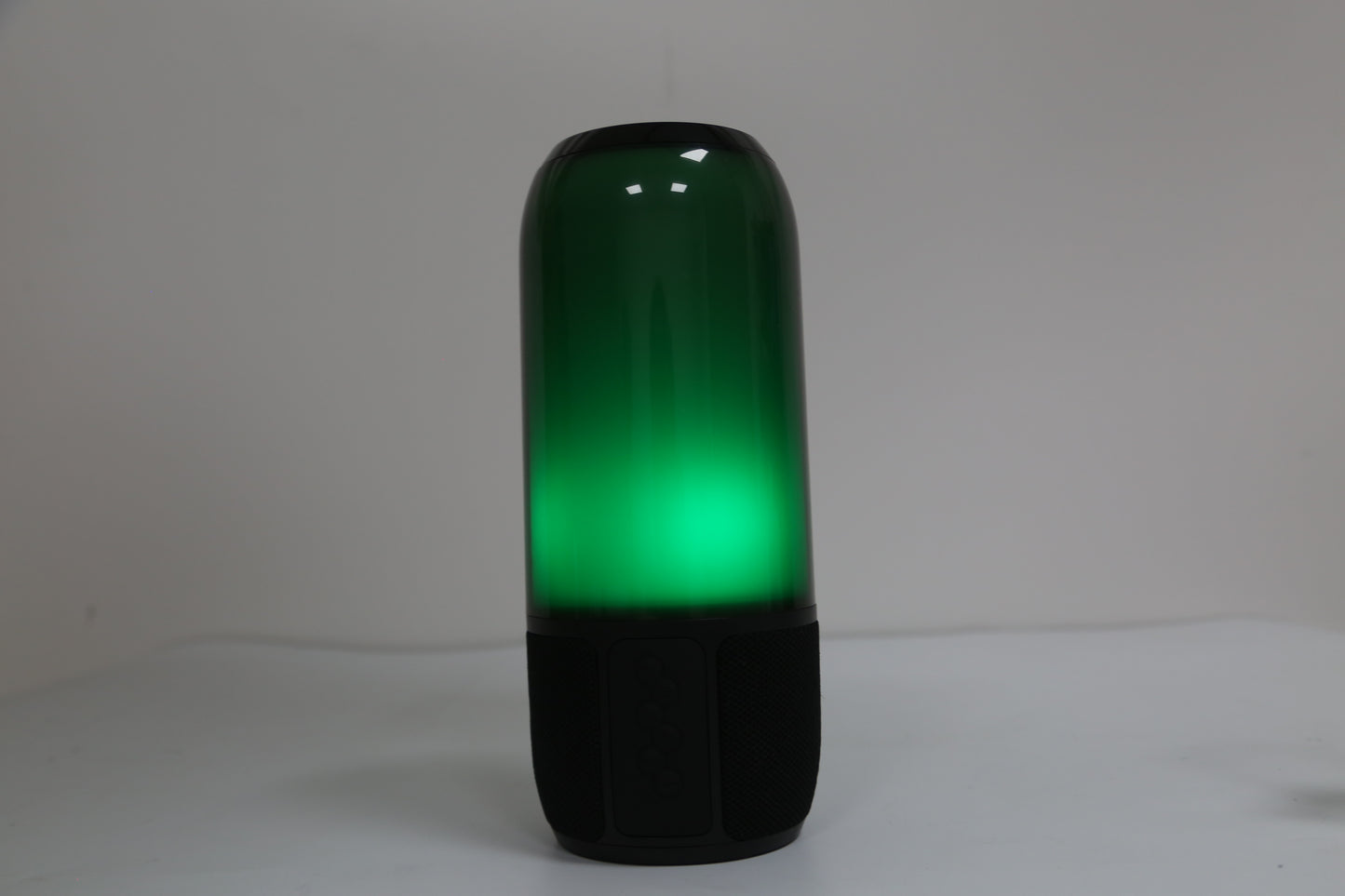 1Pc Wireless Portable Speaker Loud Stereo Speaker With 6 Color Changing Lights Radio Party TWS Speaker For Home Outdoor Travelling