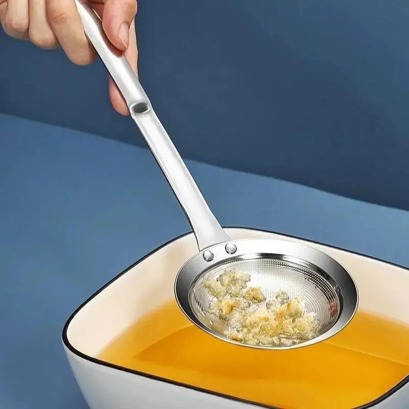 Stainless Steel Oil Strainer Spoon - Fine Mesh Kitchen Tool